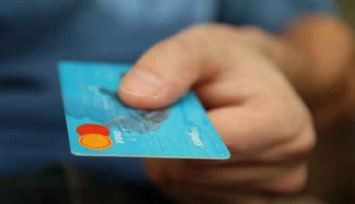 Bireysel kredi yerine kredi kartlarına nakit avans!