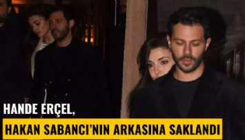 Hande Erçel, Hakan Sabancı'nın arkasına saklandı