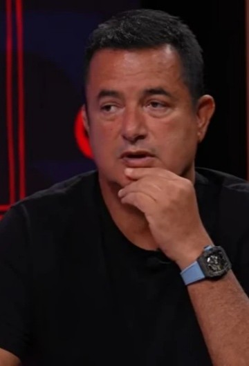 Acun'un kolundaki saat 140 milyon lira!