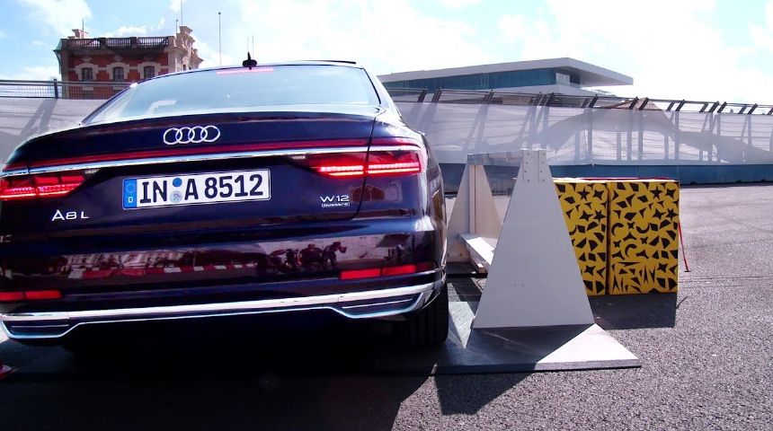 2018 Audi A8 - intelligent Drive